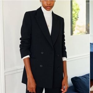 EUC - black Wilfred Margaux blazer size 2. Worn less than 5 times.